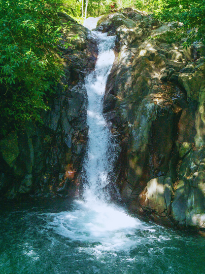 Bali Waterfalls Odor-Eliminating Spray